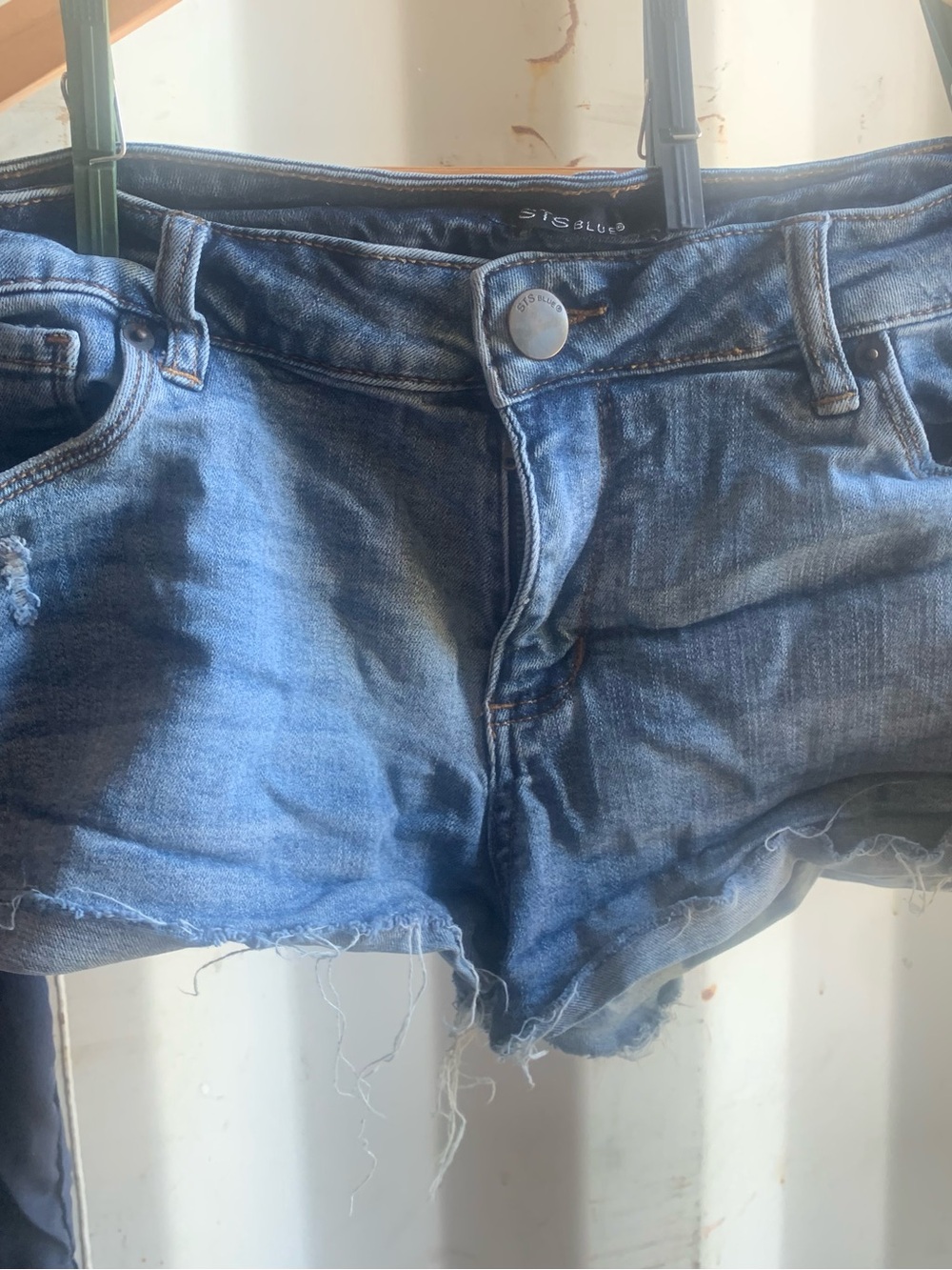 STS Blue Distressed Denim Jean Shorts in Medium Blue